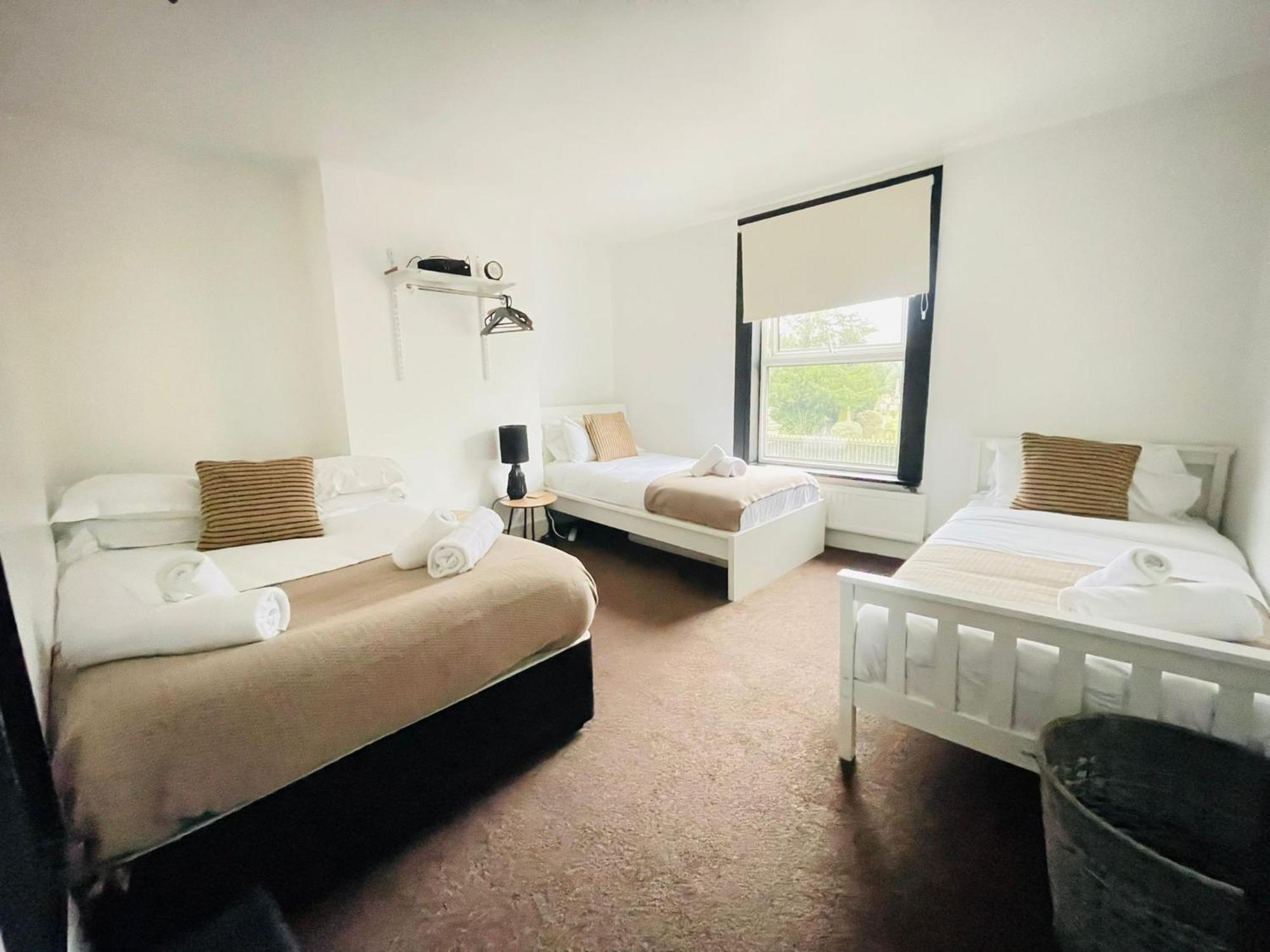 Lovely Dog Friendly, 3 Bed Home Sleeps 8, With Parking & Fenced Garden Work Contractor Leisure, Jasper Кембридж Экстерьер фото